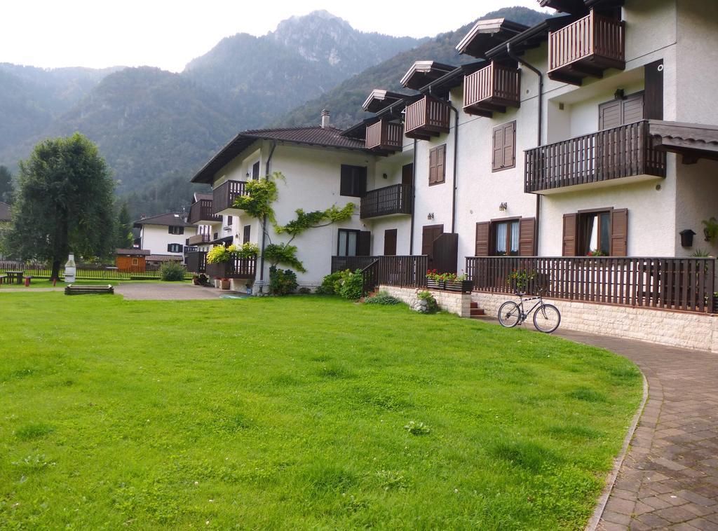 Casa Enrico Lejlighed Pieve di Ledro Værelse billede